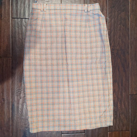 Plaid Skirt - Picture 1 of 5